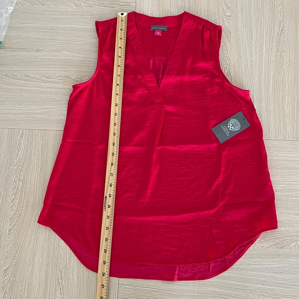 NWT Vince Camuto Small Shell top - Picture 7 of 8